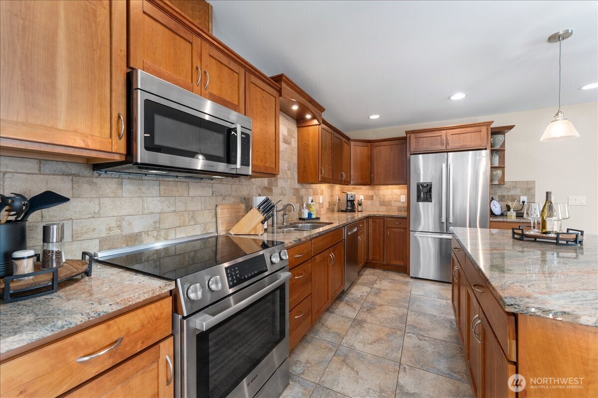 1120 W Woodin Avenue #3, Chelan, WA 98816