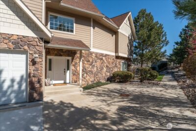 1120 W Woodin Avenue #3, Chelan, WA 98816 - Photo 3