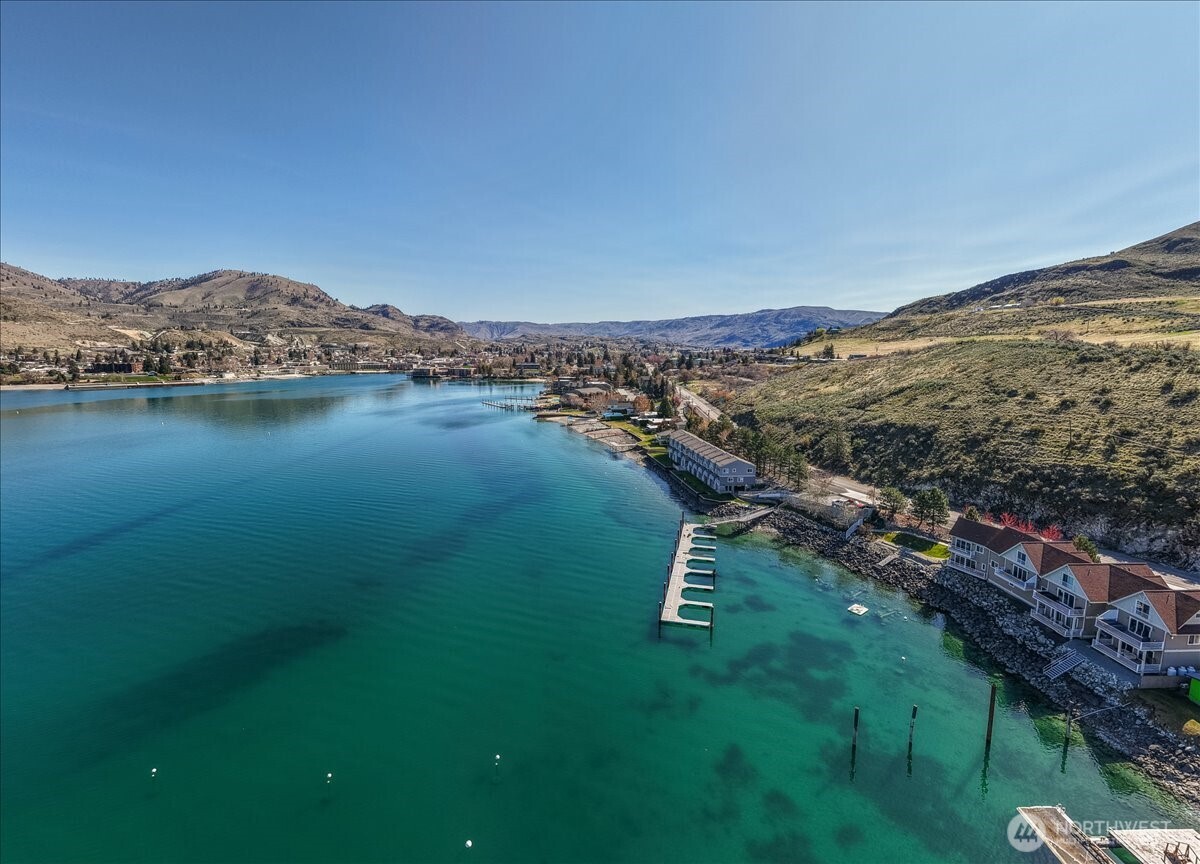 1120 W Woodin Avenue #3, Chelan, WA 98816