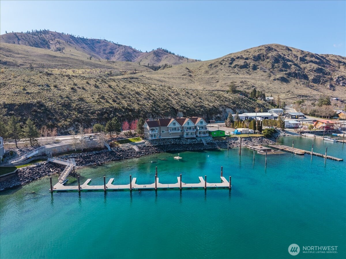 1120 W Woodin Avenue #3, Chelan, WA 98816
