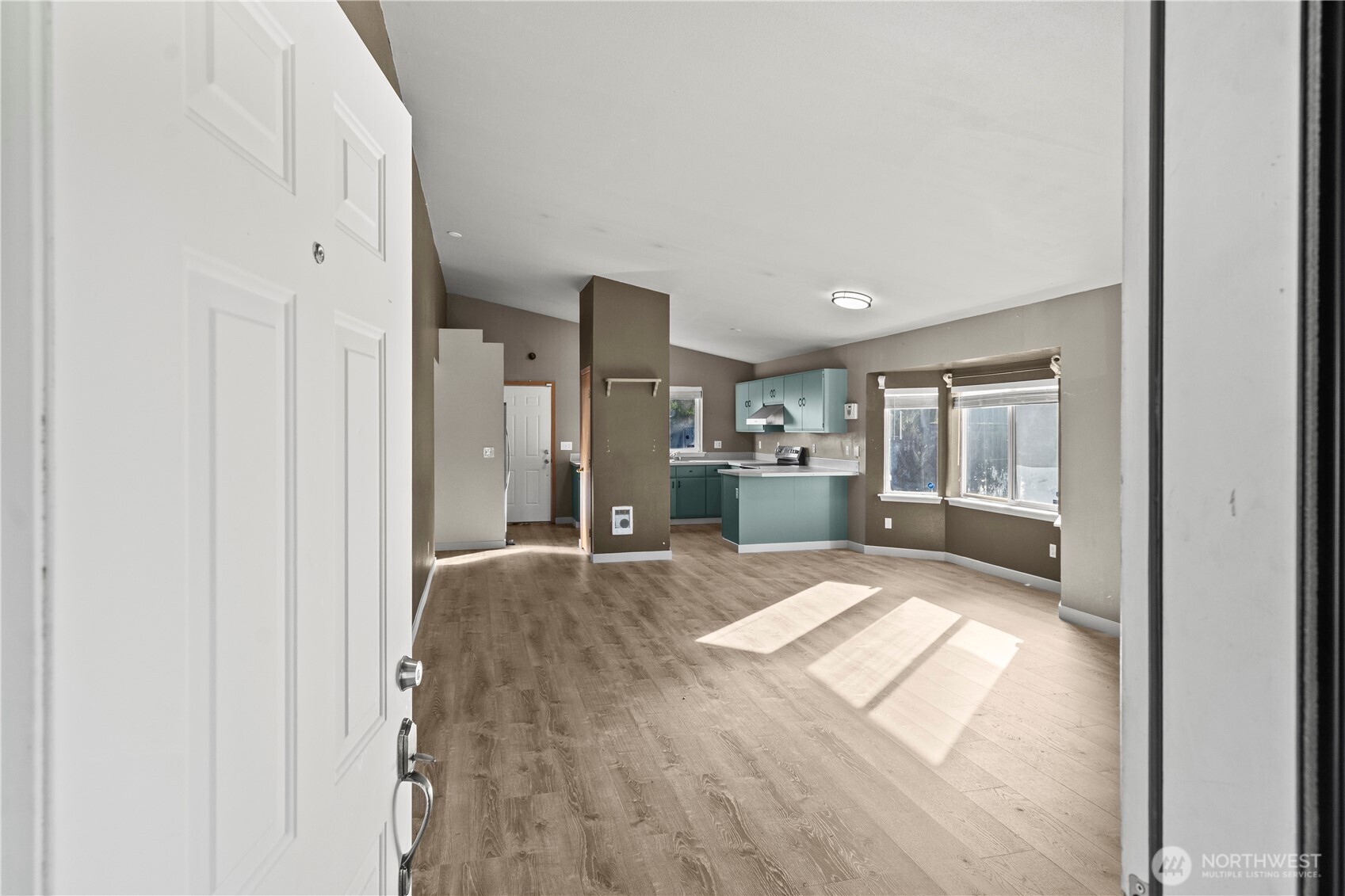 17519 Park Avenue S, Spanaway, WA 98387-9109