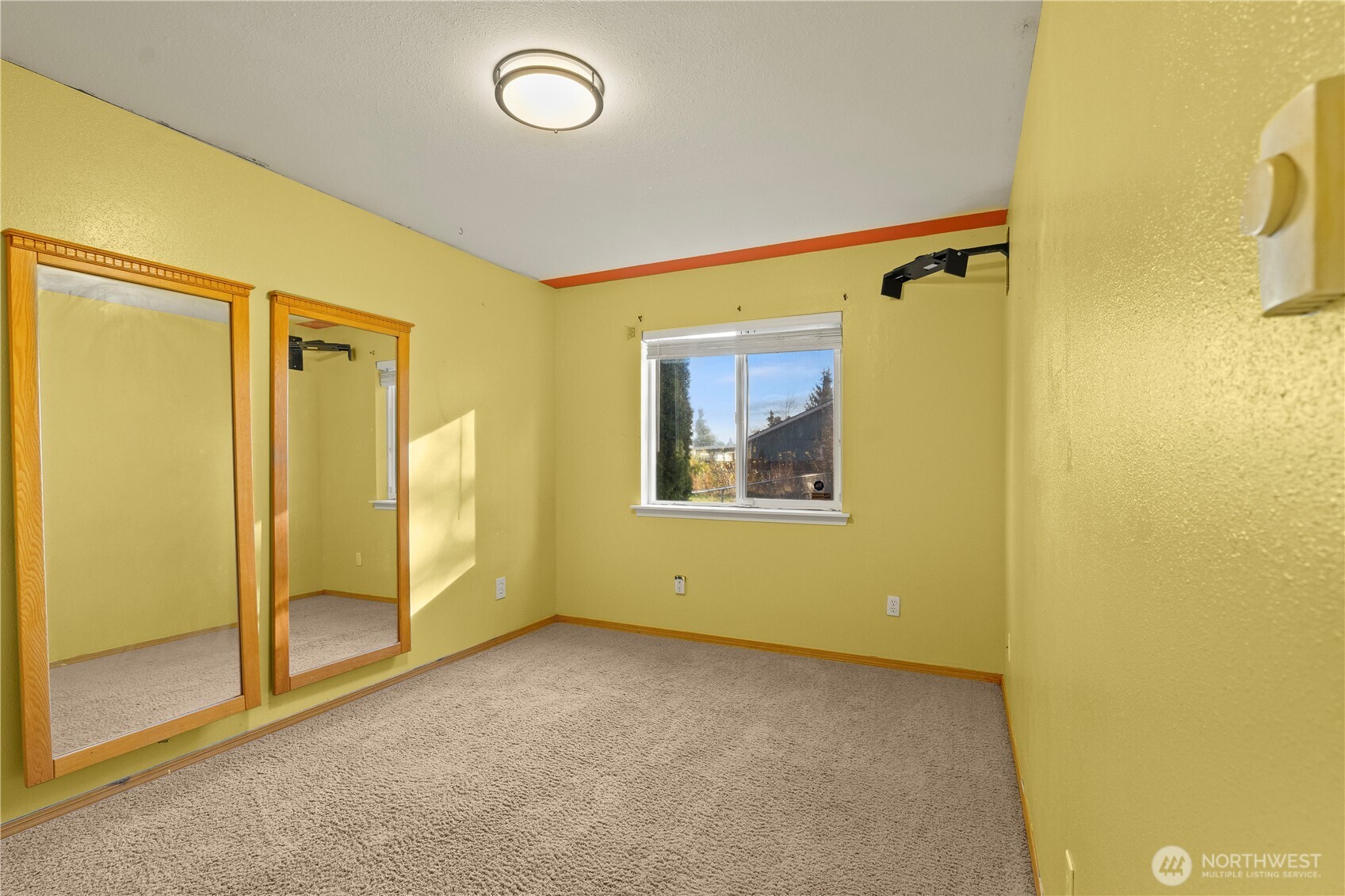 17519 Park Avenue S, Spanaway, WA 98387-9109