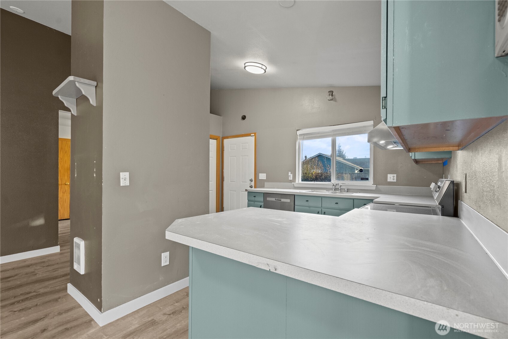 17519 Park Avenue S, Spanaway, WA 98387-9109