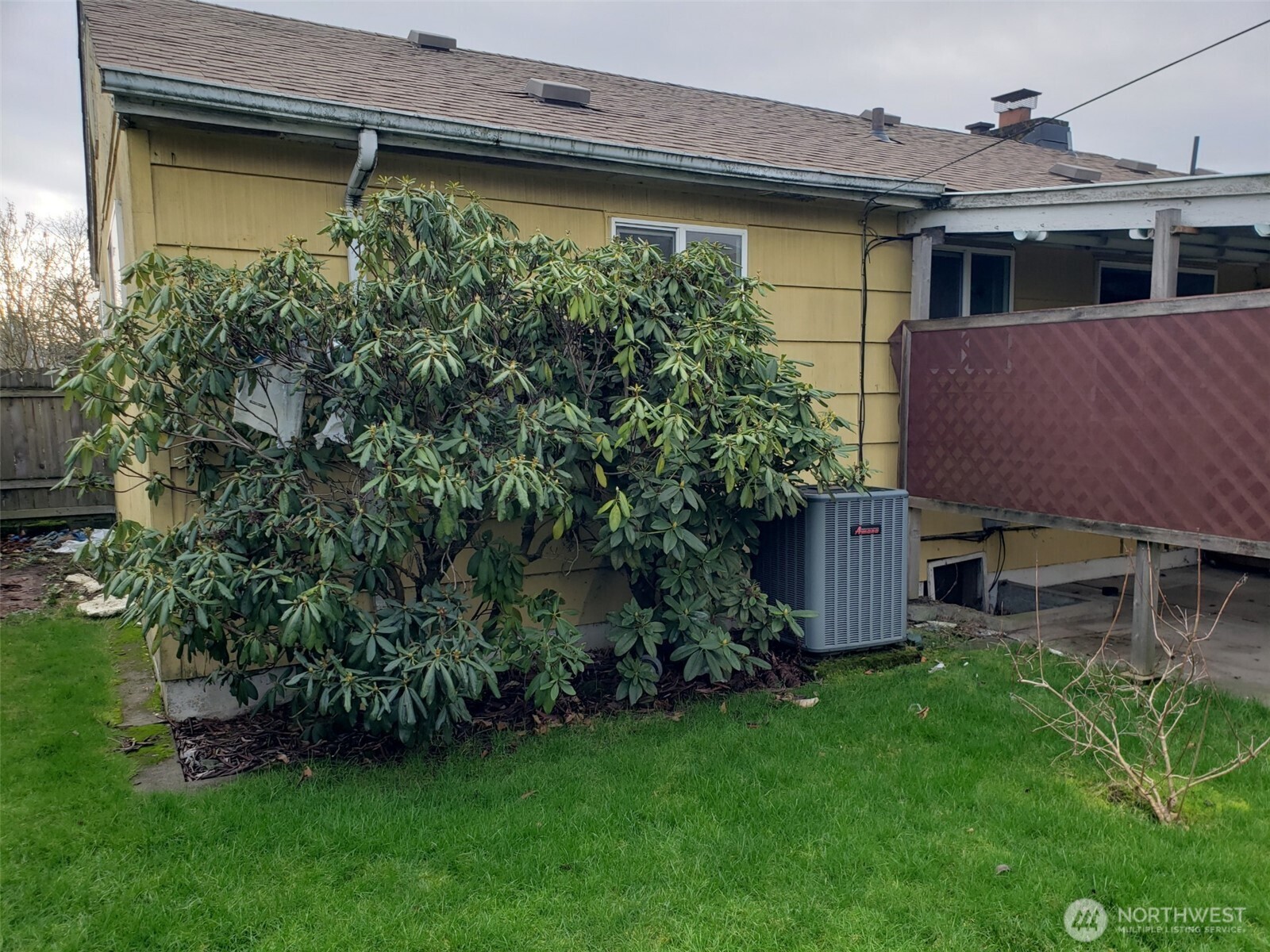 2830 Colorado Street , Longview, WA 98632