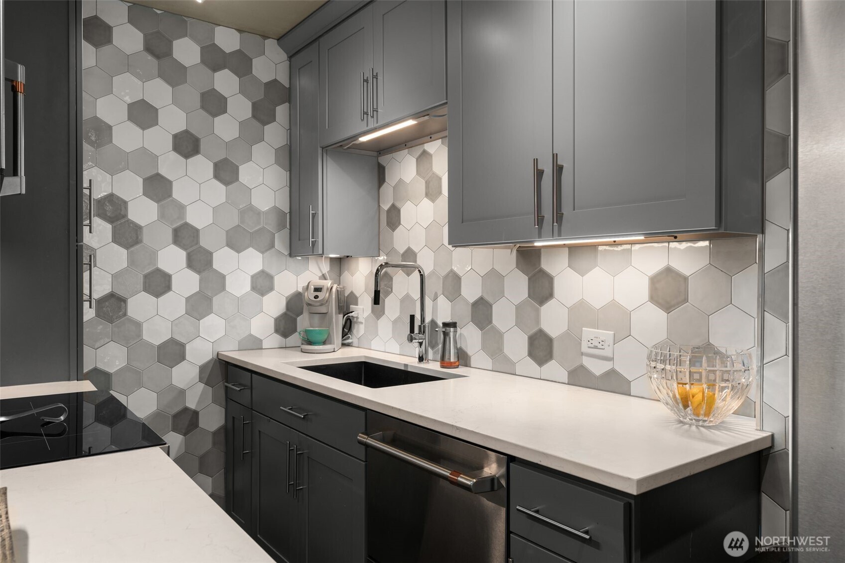 1105 Spring St #211, Seattle, WA 98104