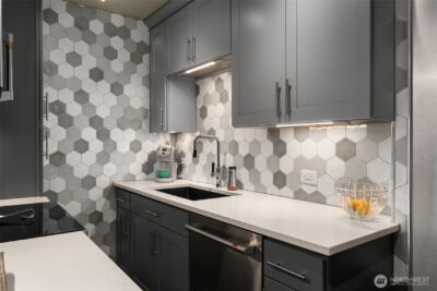 1105 Spring St #211, Seattle, WA 98104 - Photo 14