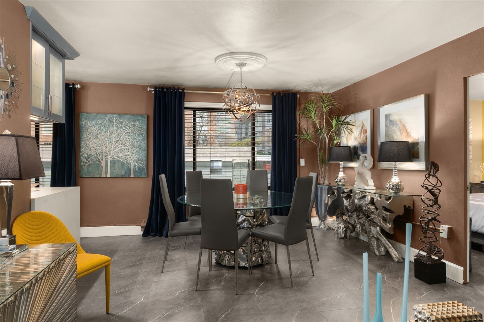 1105 Spring St #211, Seattle, WA 98104