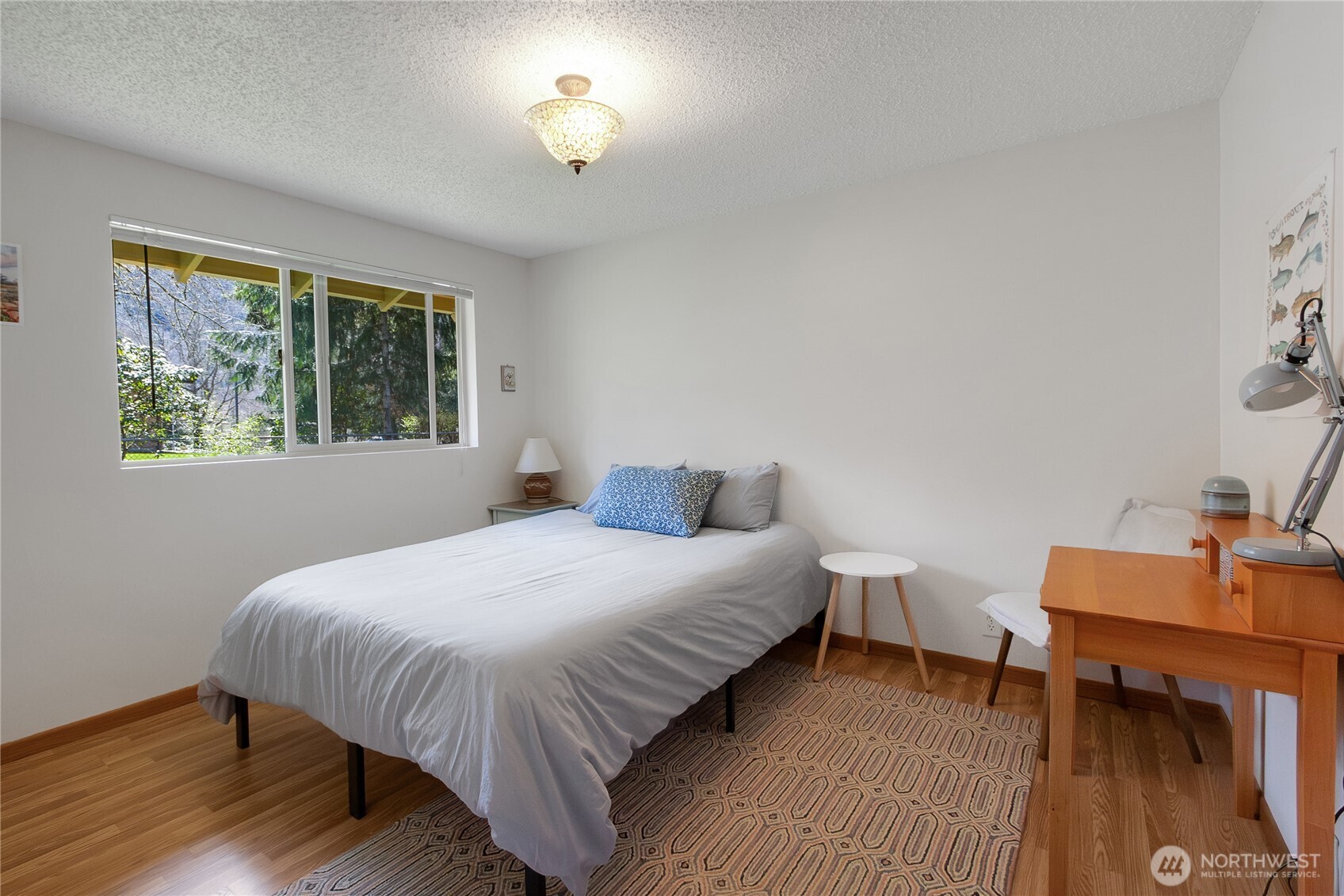 102 40 Crumb Road , Morton, WA 98356