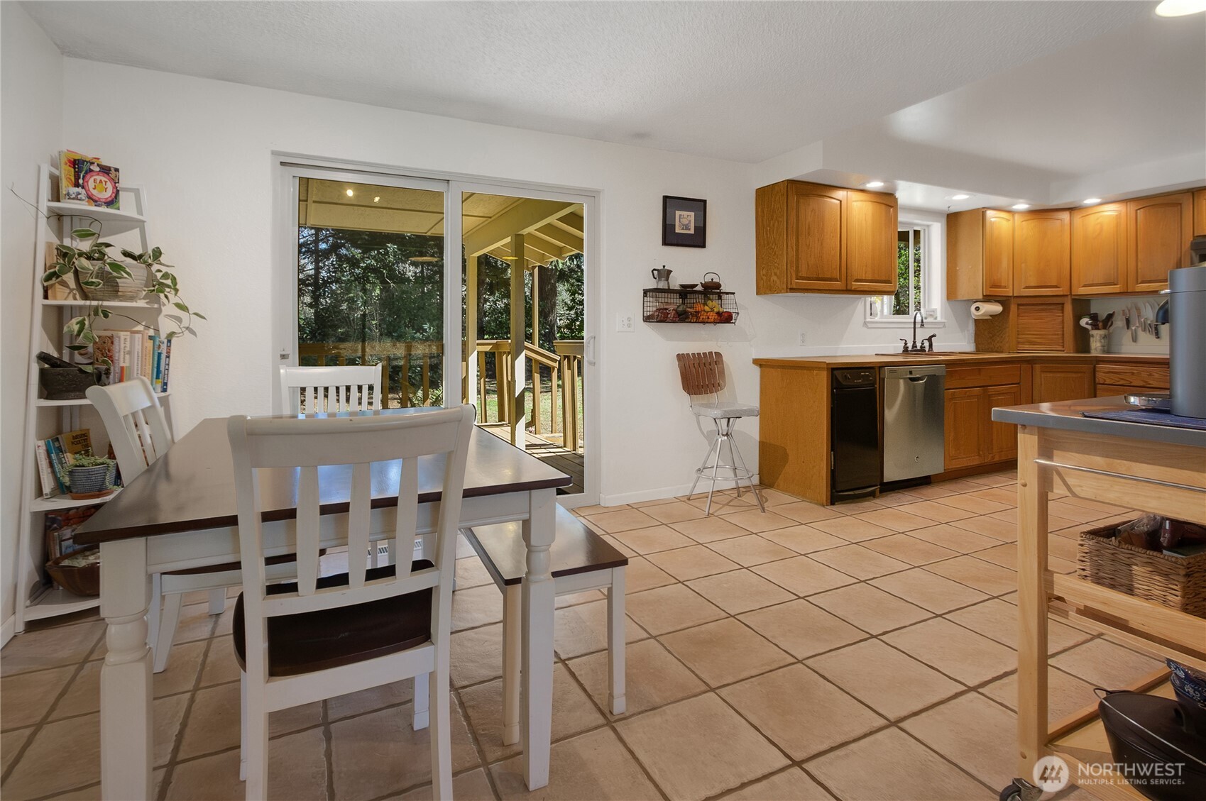 102 40 Crumb Road , Morton, WA 98356