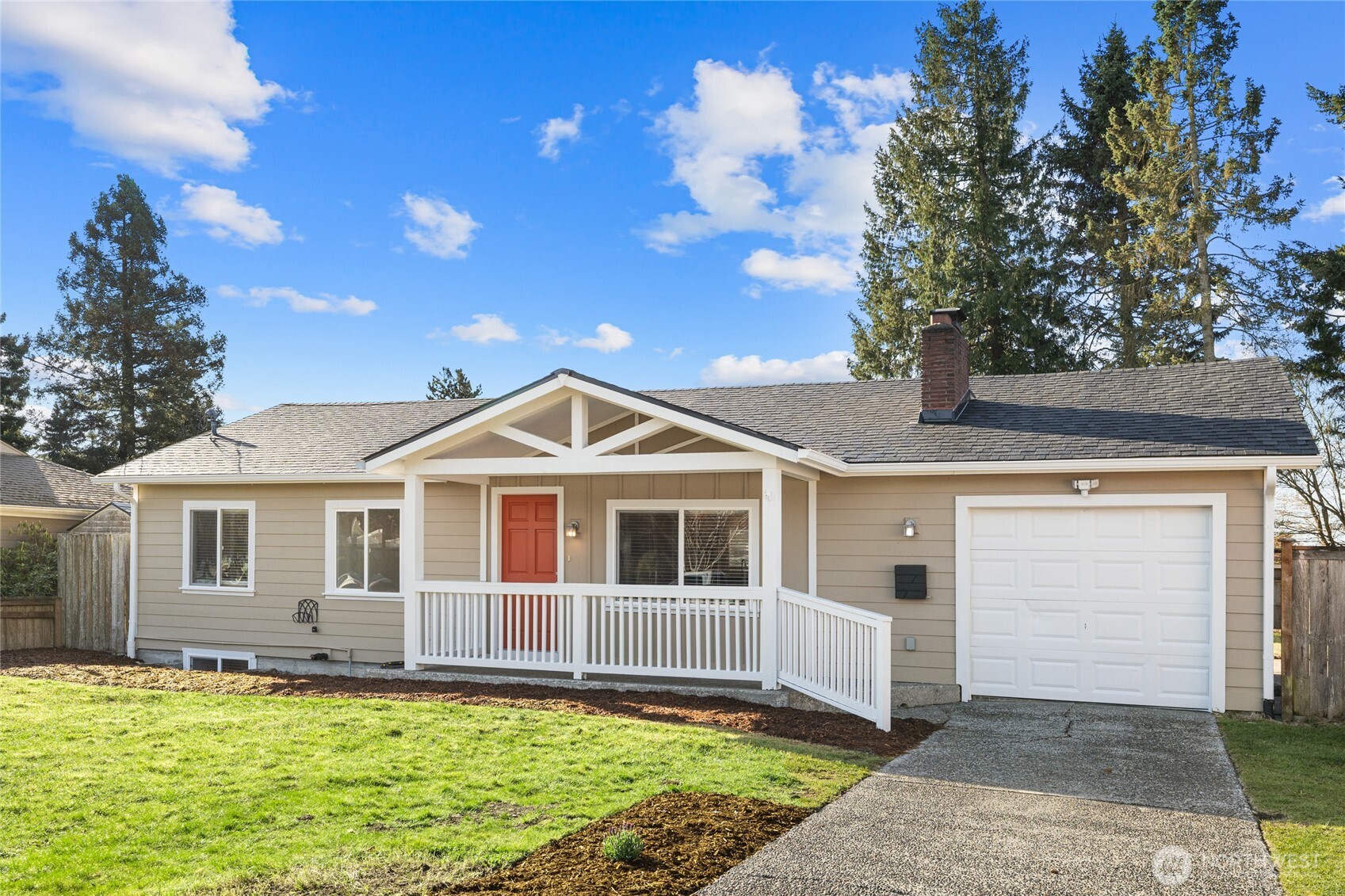 6826 N 11th Street , Tacoma, WA 98406-9840