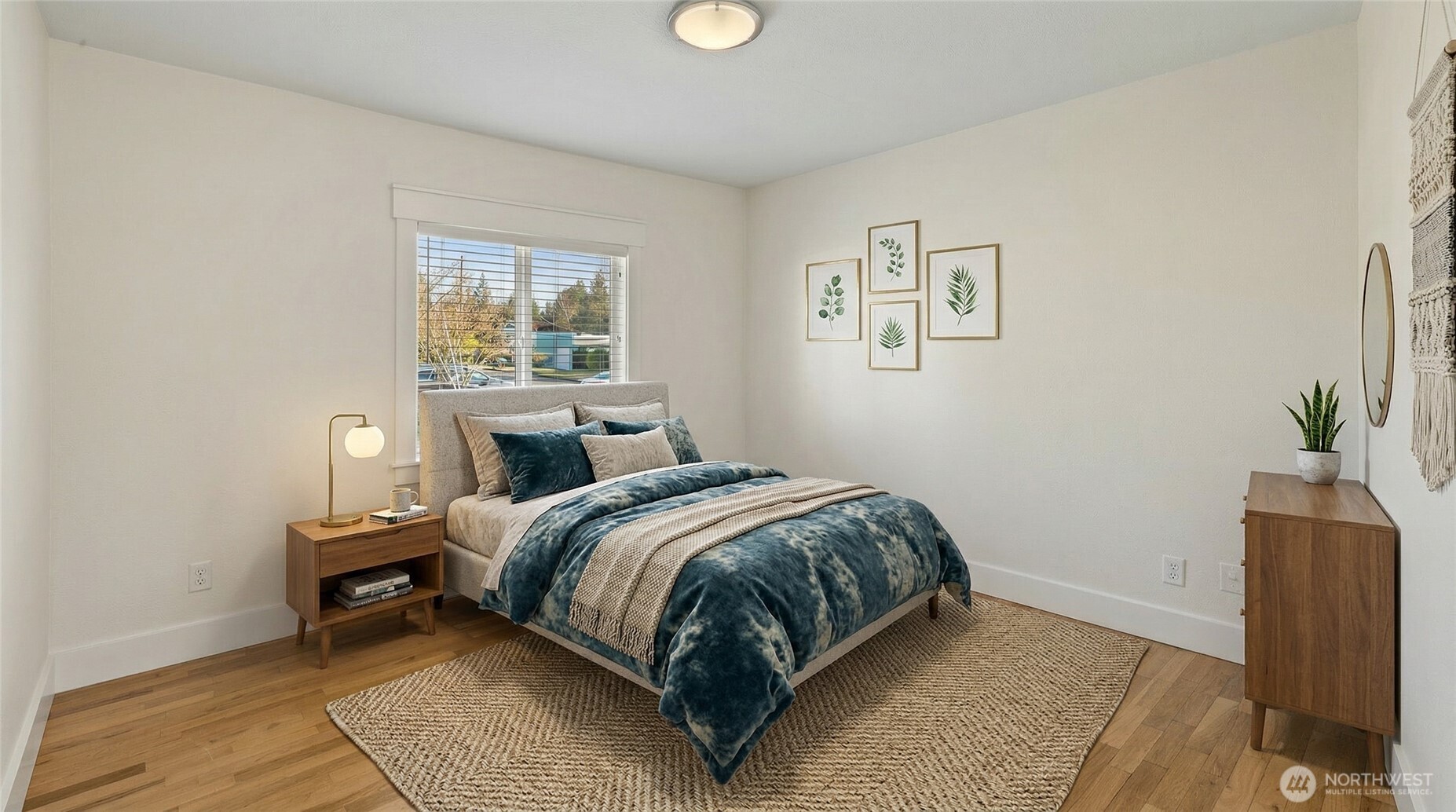 6826 N 11th Street , Tacoma, WA 98406-9840