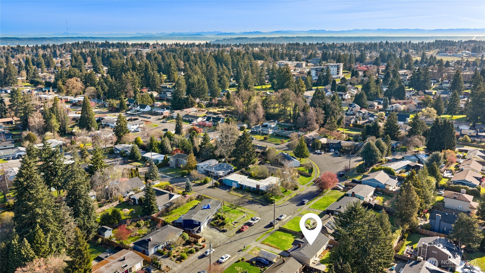 6826 N 11th Street , Tacoma, WA 98406-9840