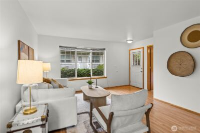 1030 Sinclair Way #42, Burlington, WA 98233 - Photo 5