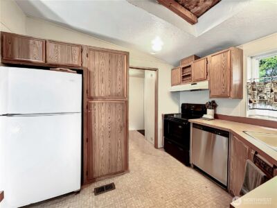 3805 College Street SE #4, Lacey, WA 98503 - Photo 14