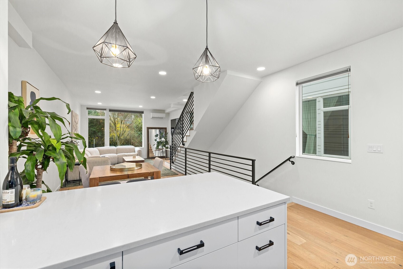 2030 15th Avenue S, Seattle, WA 98144