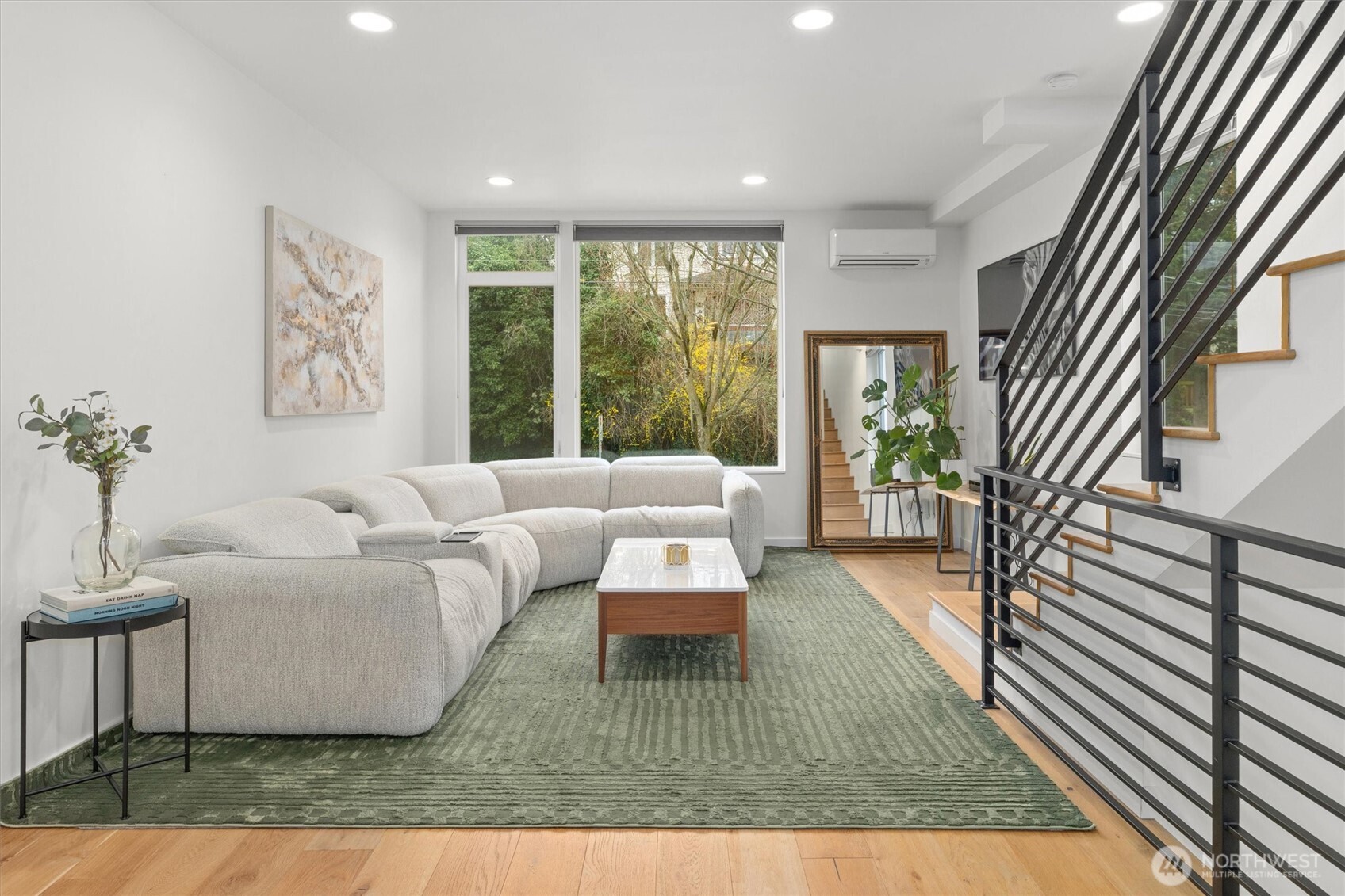 2030 15th Avenue S, Seattle, WA 98144