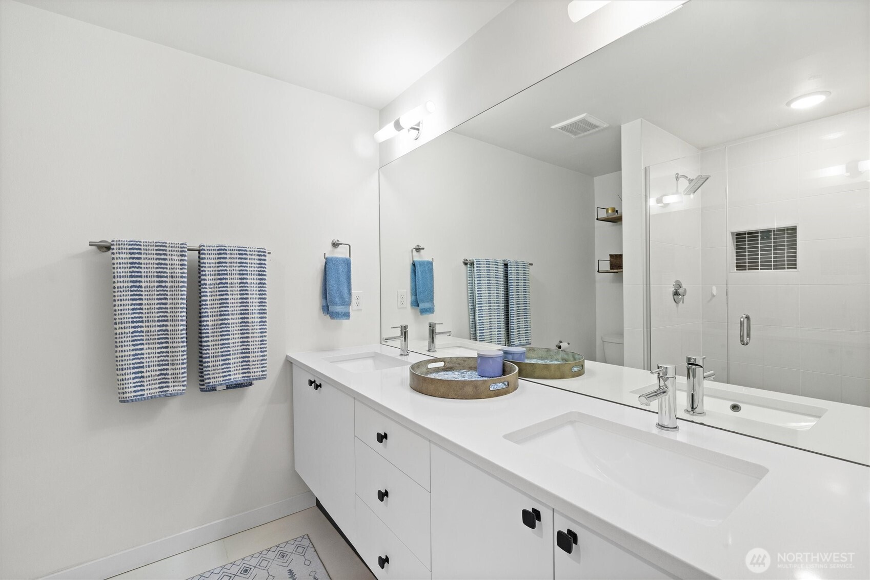 2030 15th Avenue S, Seattle, WA 98144