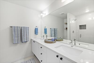 2030 15th Avenue S, Seattle, WA 98144 - Photo 20