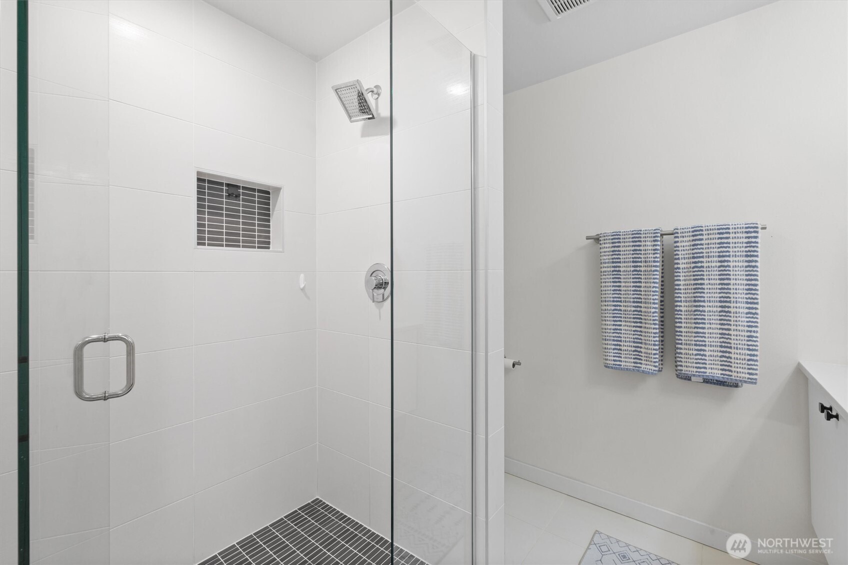 2030 15th Avenue S, Seattle, WA 98144