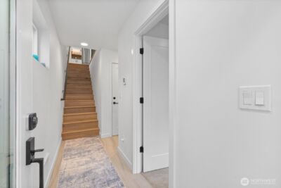 2030 15th Avenue S, Seattle, WA 98144 - Photo 6