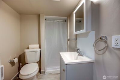 211 W Harvard Avenue , Shelton, WA 98584-3767 - Photo 19