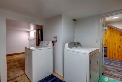 211 W Harvard Avenue , Shelton, WA 98584-3767 - Photo 23