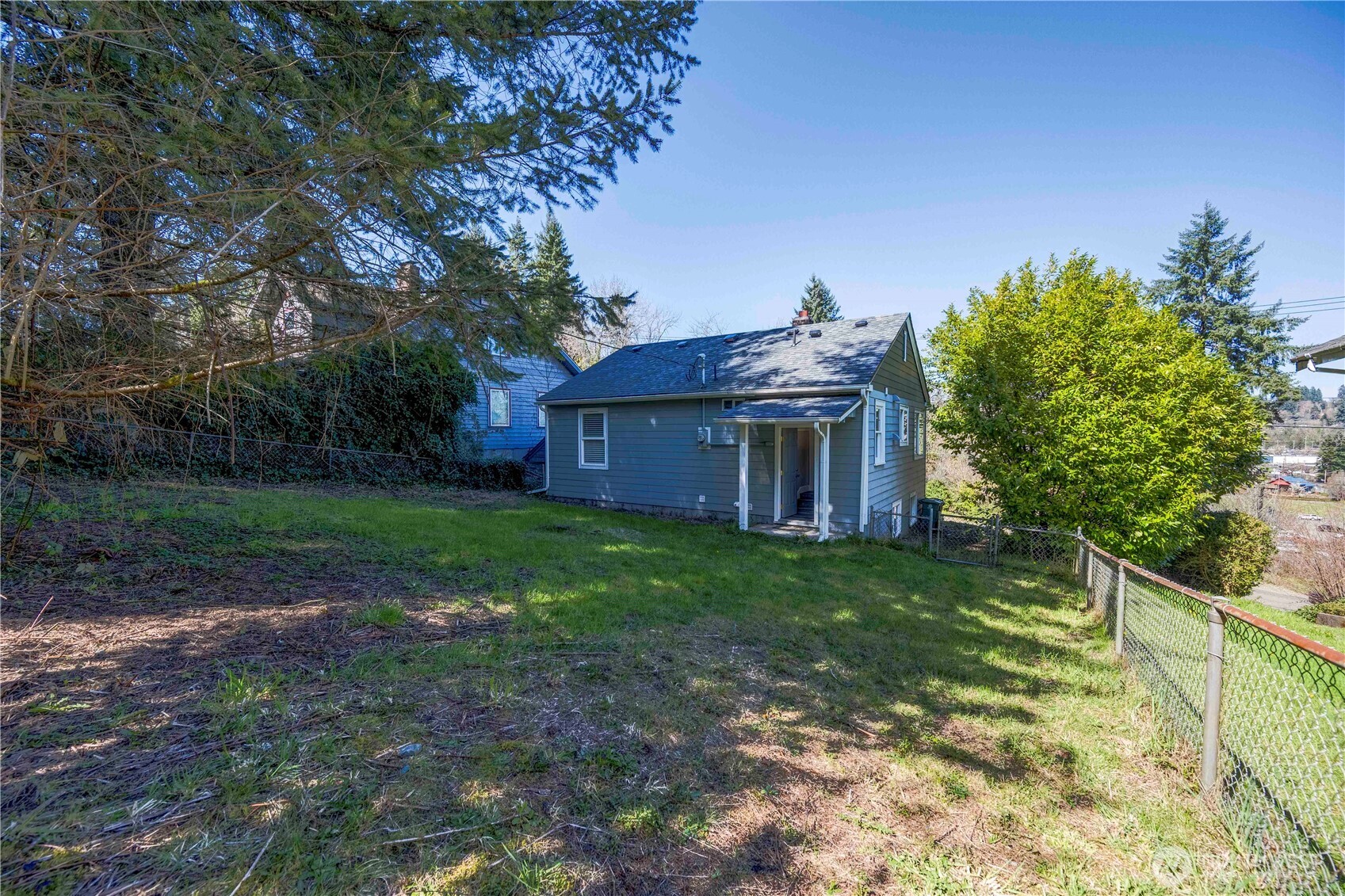 211 W Harvard Avenue , Shelton, WA 98584-3767