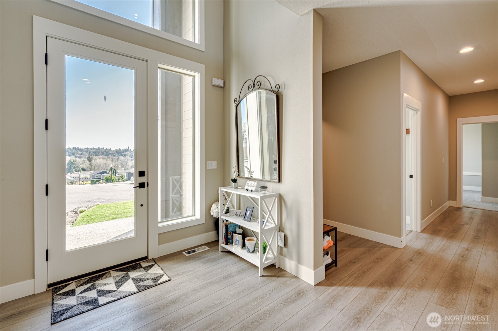 123 W 13th Way , La Center, WA 98629