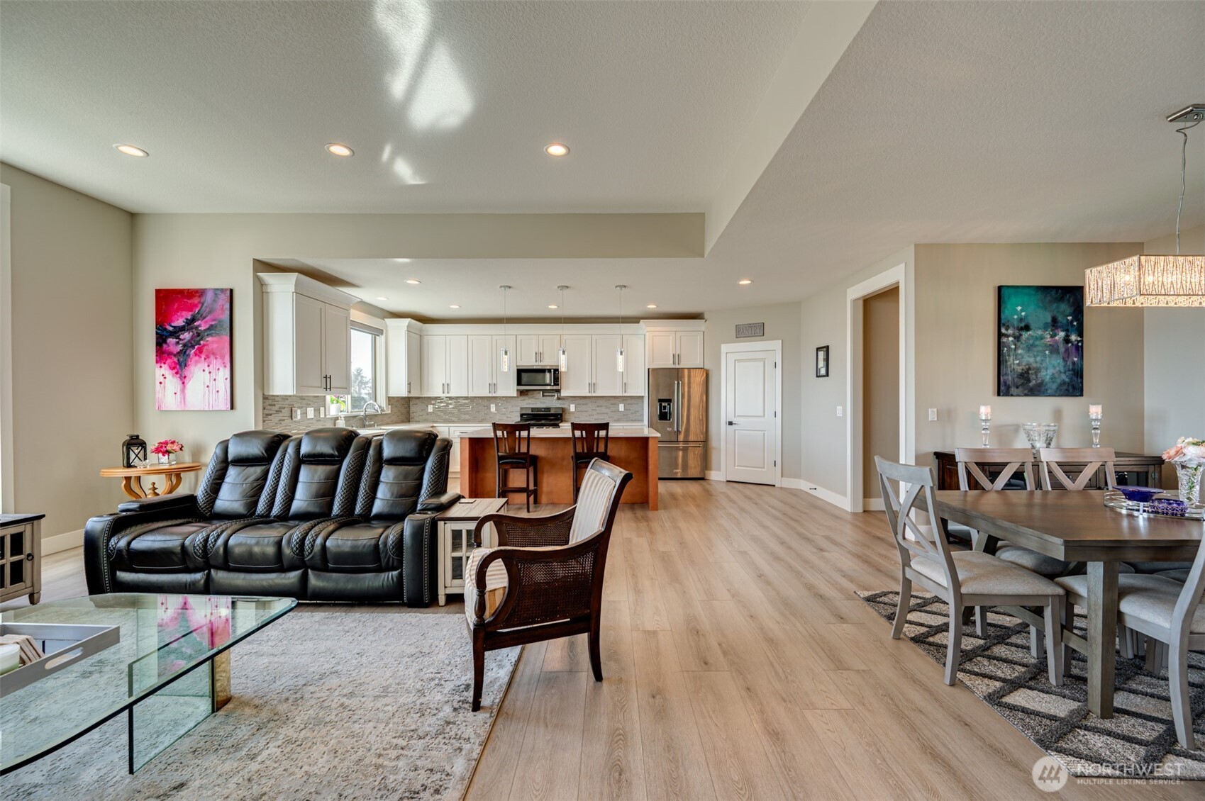 123 W 13th Way , La Center, WA 98629