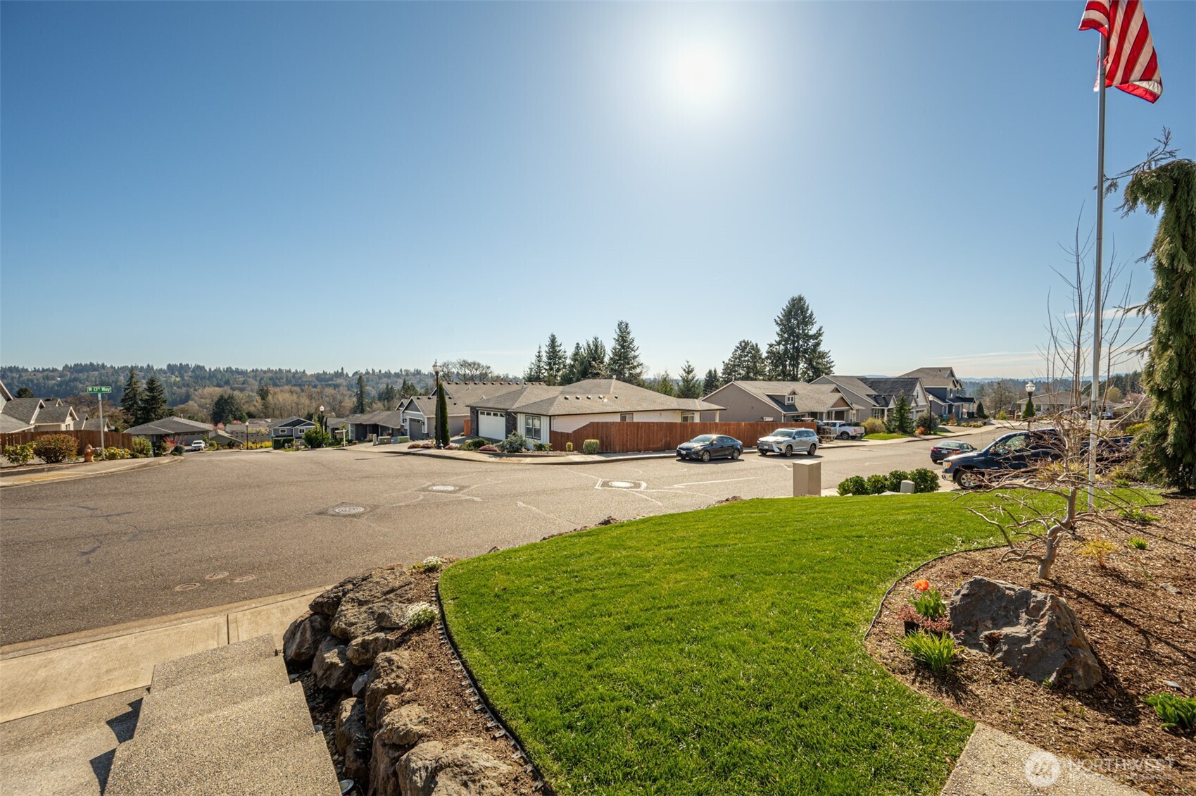 123 W 13th Way , La Center, WA 98629