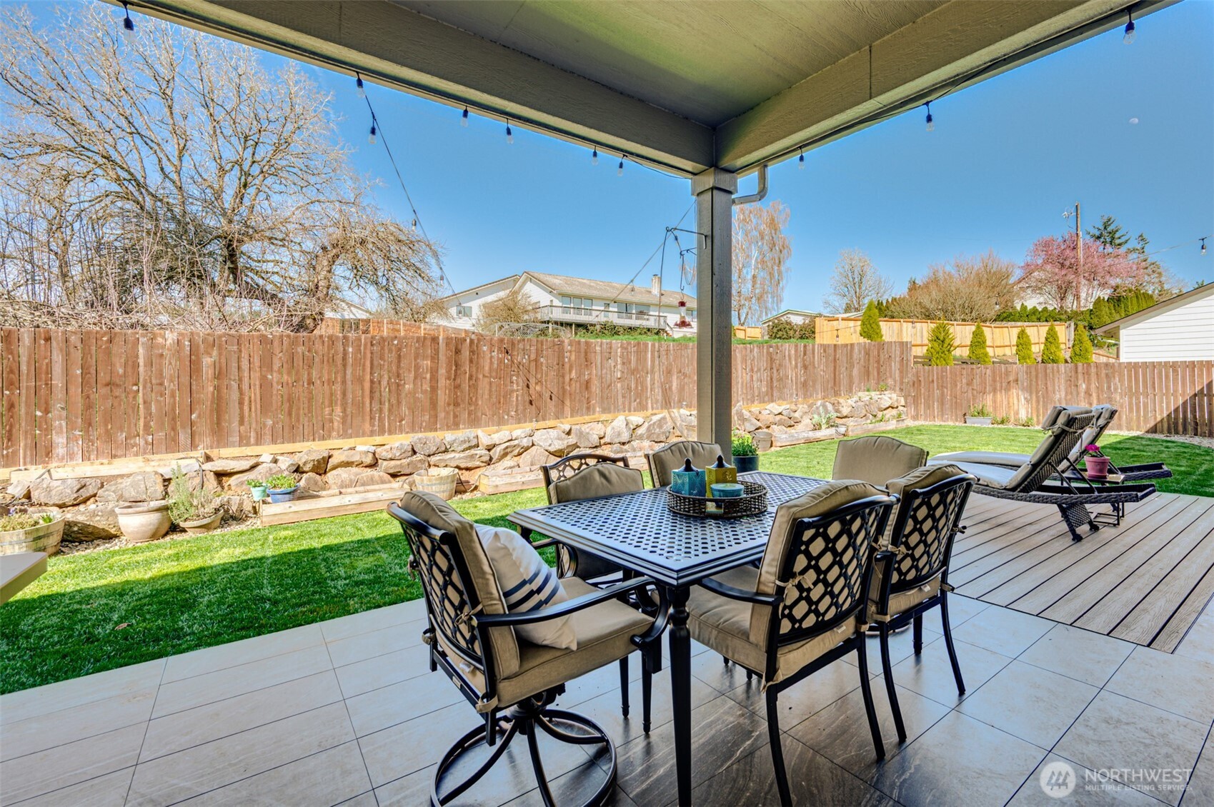 123 W 13th Way , La Center, WA 98629