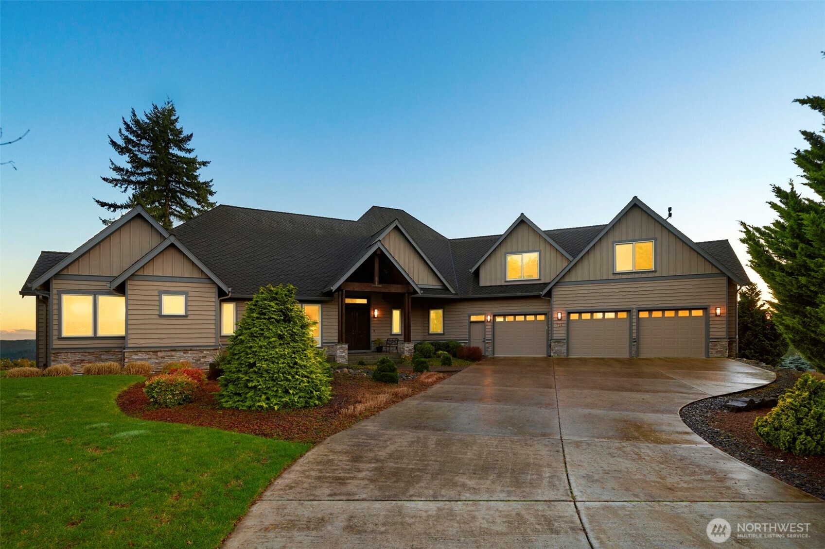 714 SOMMERSET Road , Woodland, WA 98674