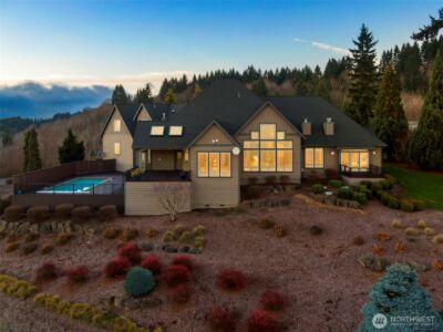 714 SOMMERSET Road , Woodland, WA 98674