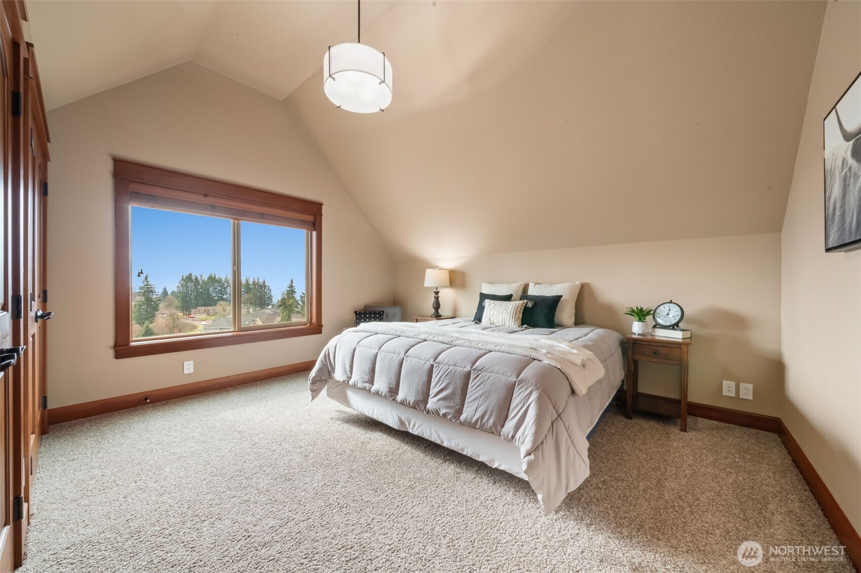 714 SOMMERSET Road , Woodland, WA 98674