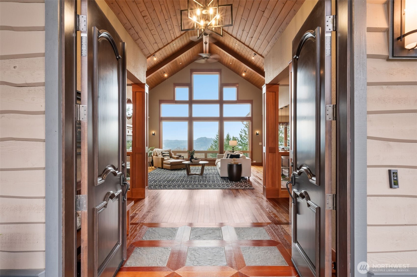 714 SOMMERSET Road , Woodland, WA 98674