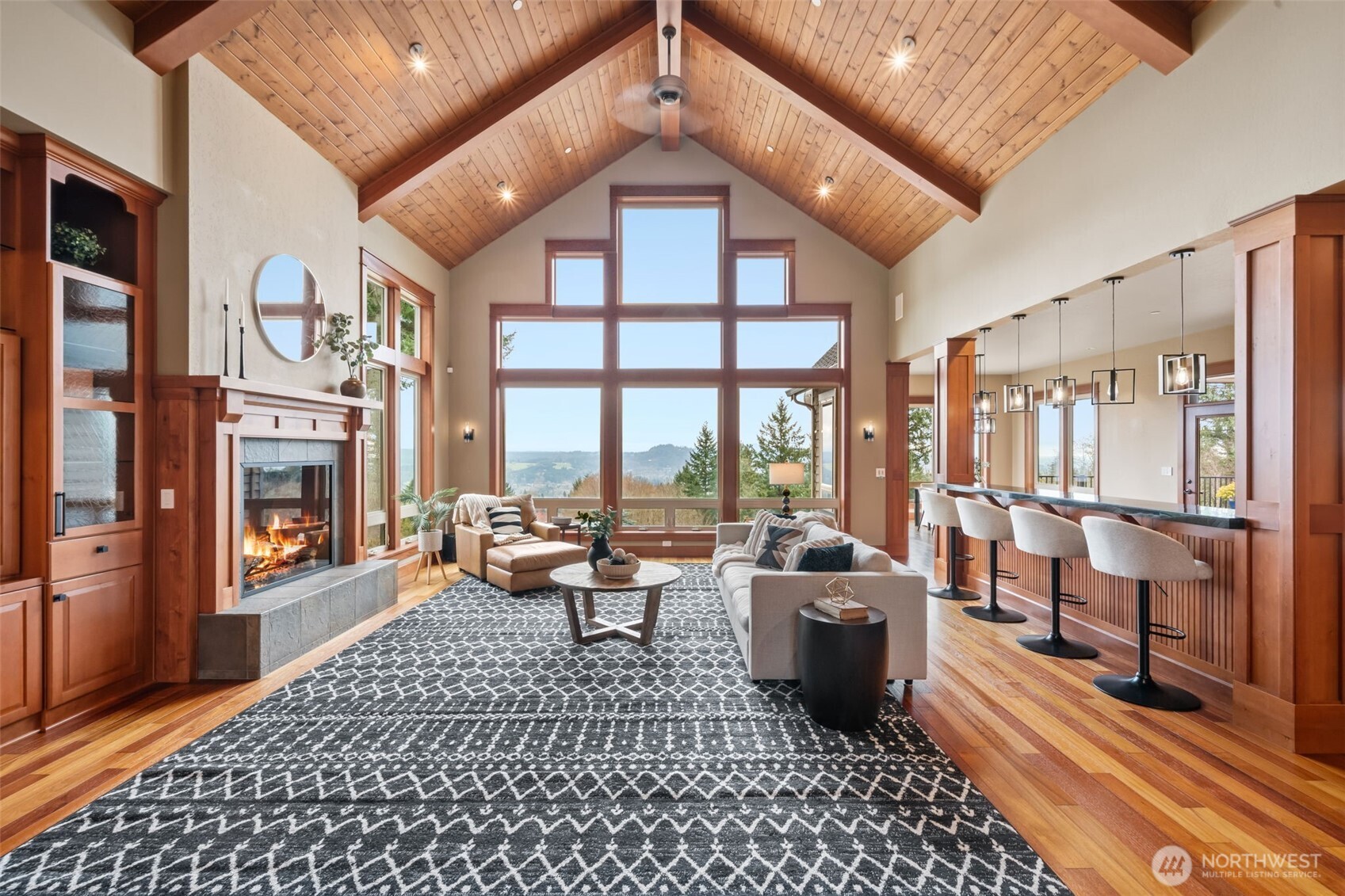 714 SOMMERSET Road , Woodland, WA 98674