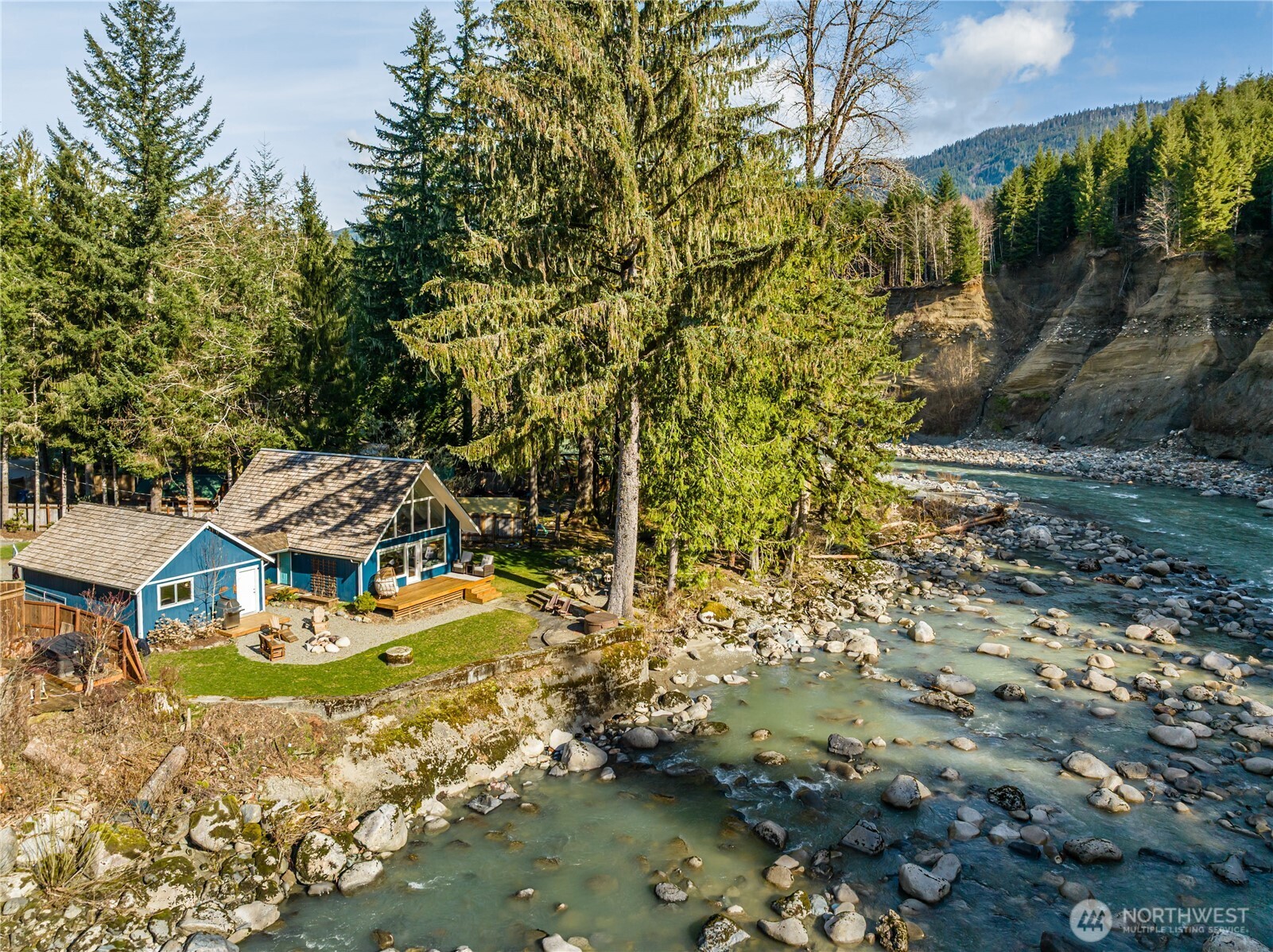 9909 353rd Drive NE, Granite Falls, WA 98252