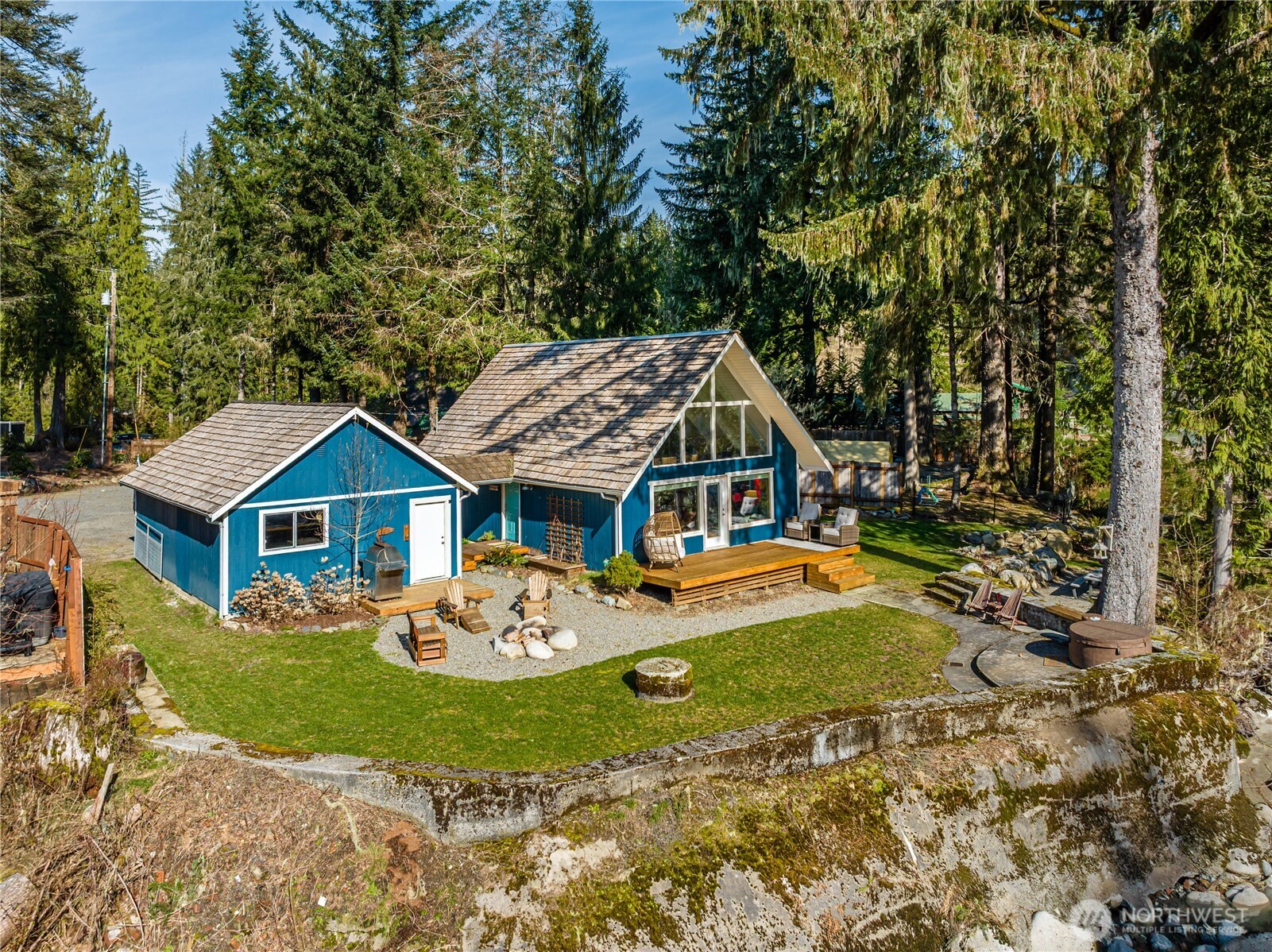 9909 353rd Drive NE, Granite Falls, WA 98252