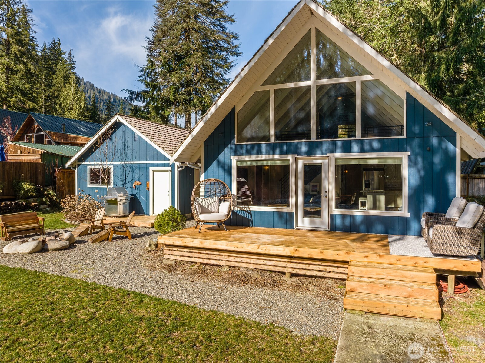 9909 353rd Drive NE, Granite Falls, WA 98252