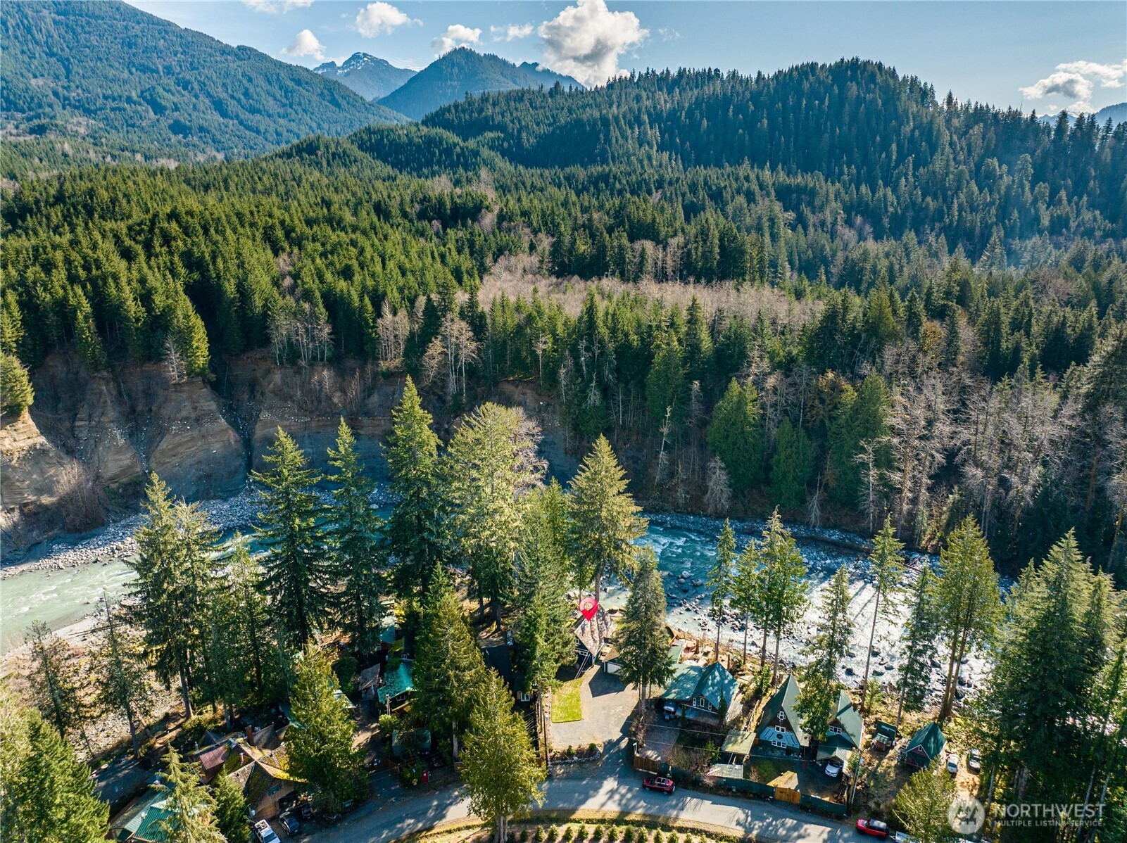 9909 353rd Drive NE, Granite Falls, WA 98252