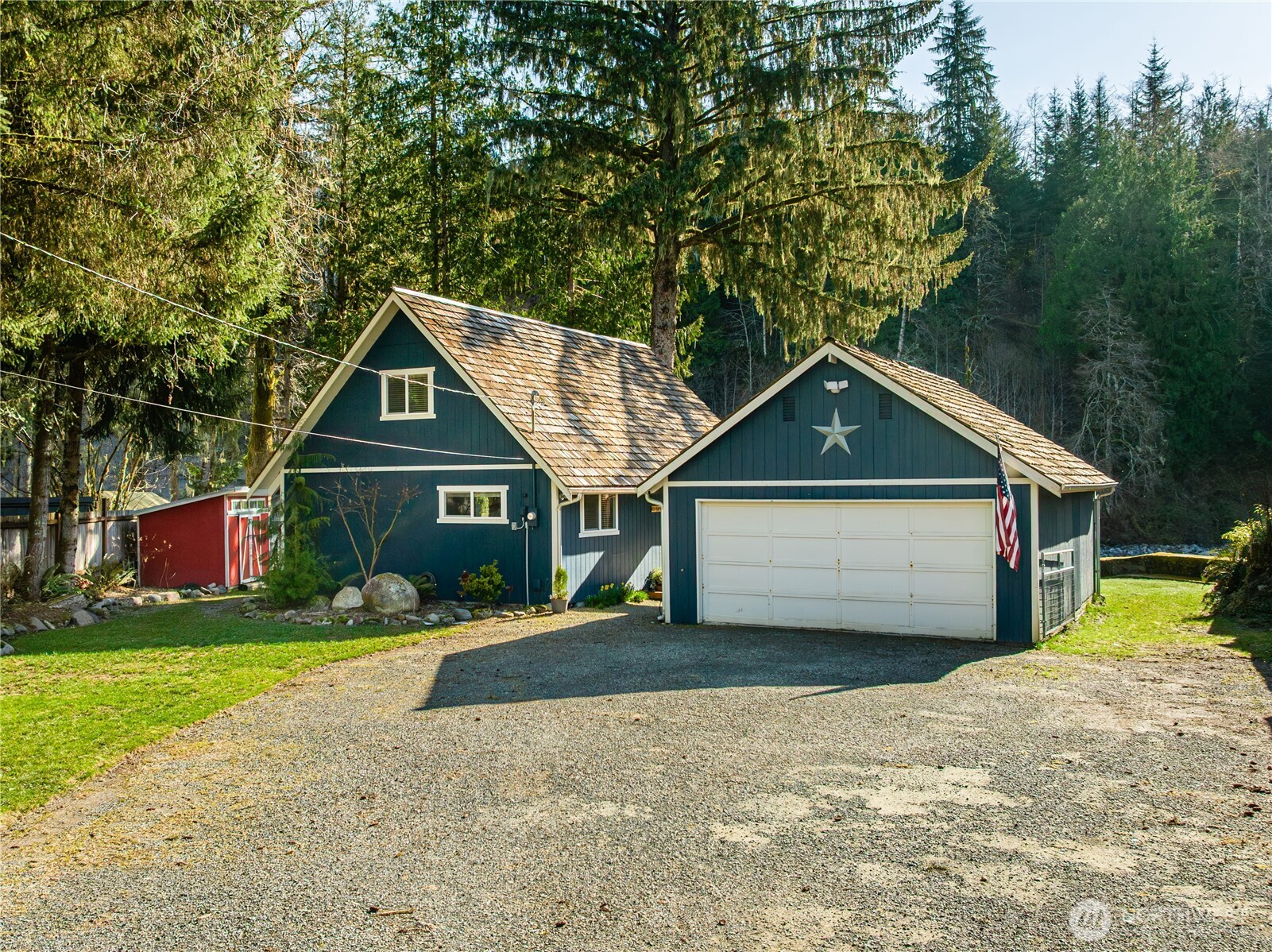 9909 353rd Drive NE, Granite Falls, WA 98252