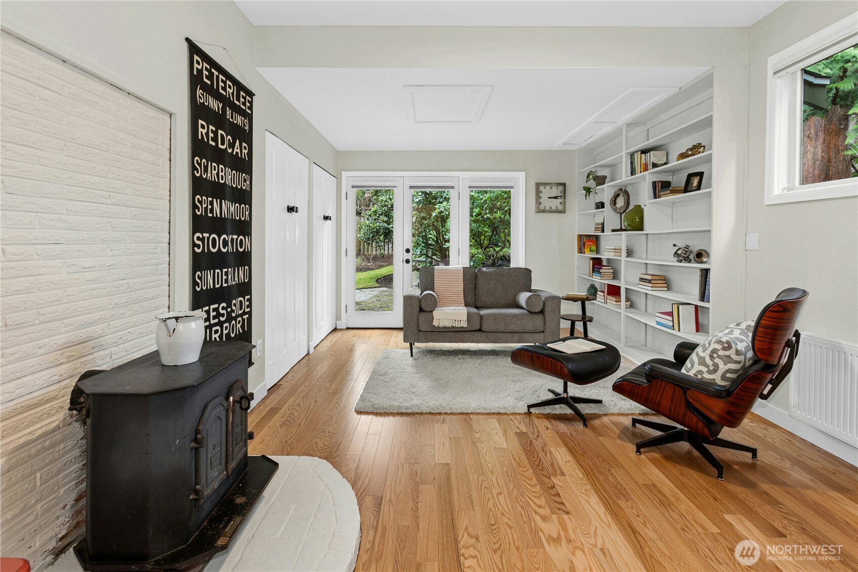 21214 96th Avenue W, Edmonds, WA 98020