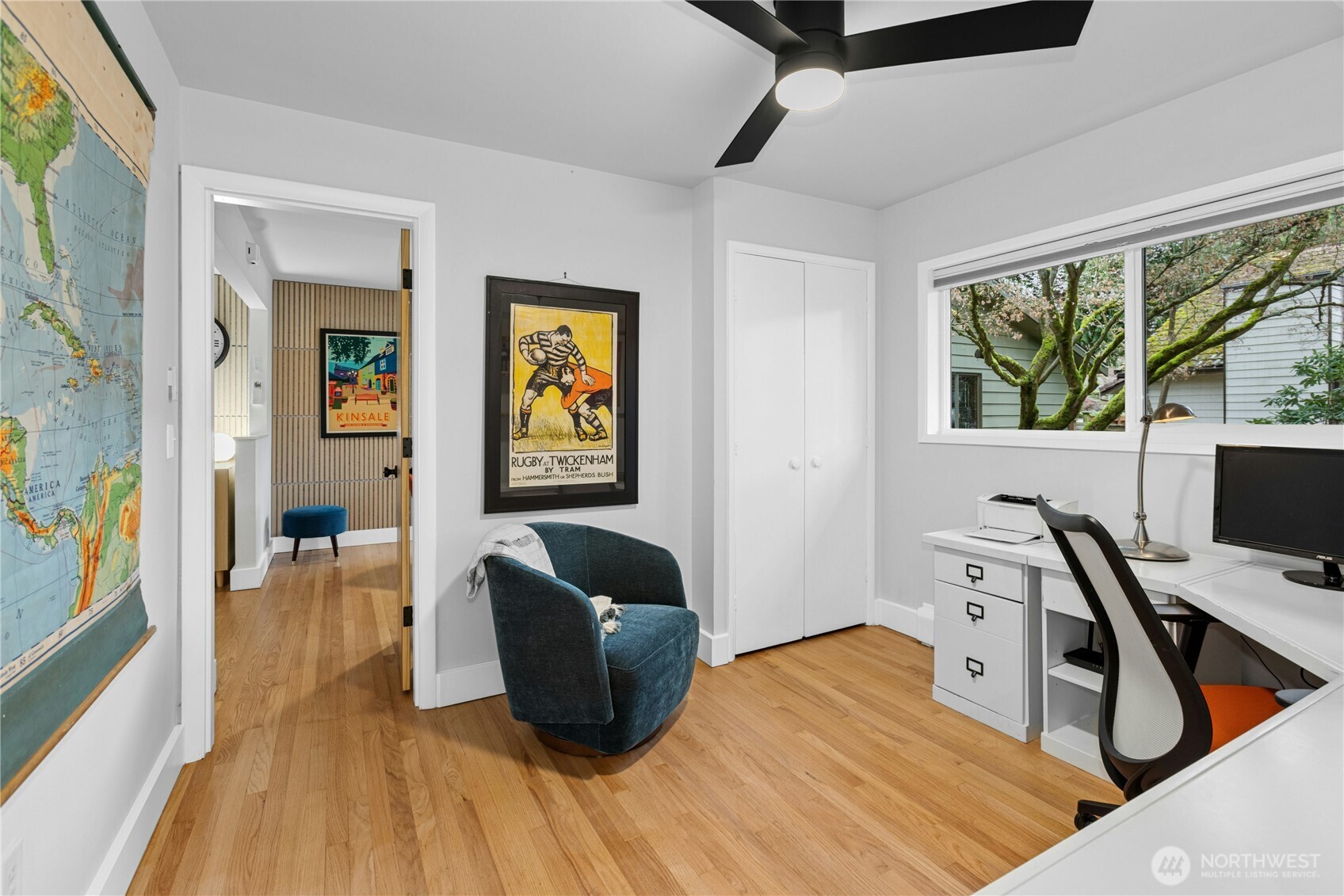 21214 96th Avenue W, Edmonds, WA 98020