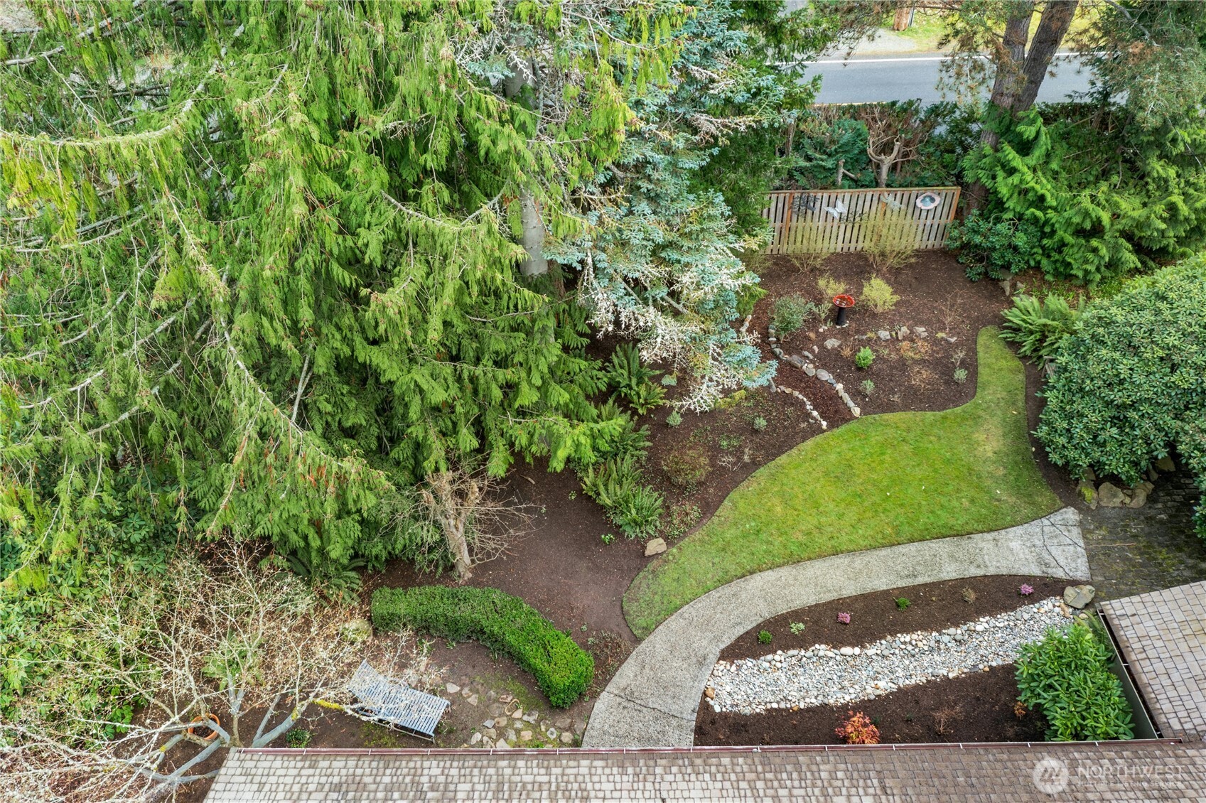 21214 96th Avenue W, Edmonds, WA 98020