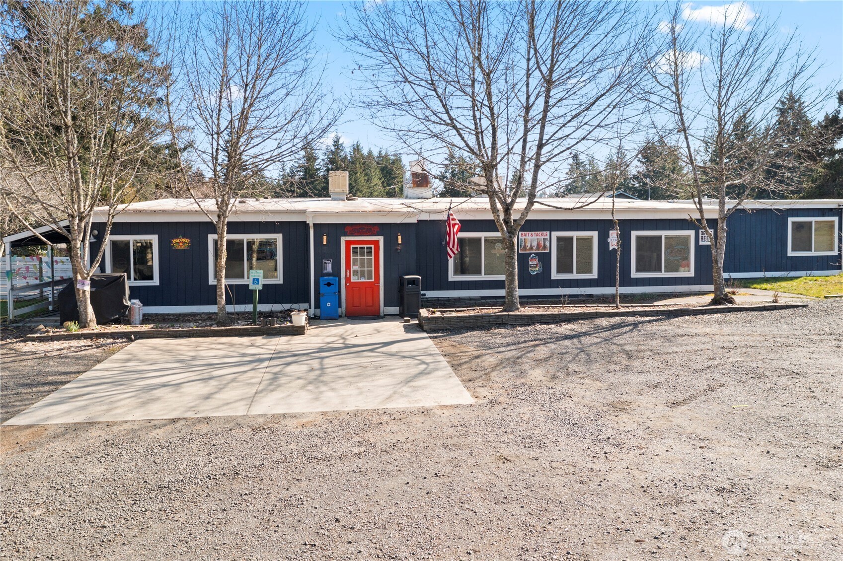 2810 E Spencer Lake Road , Shelton, WA 98584