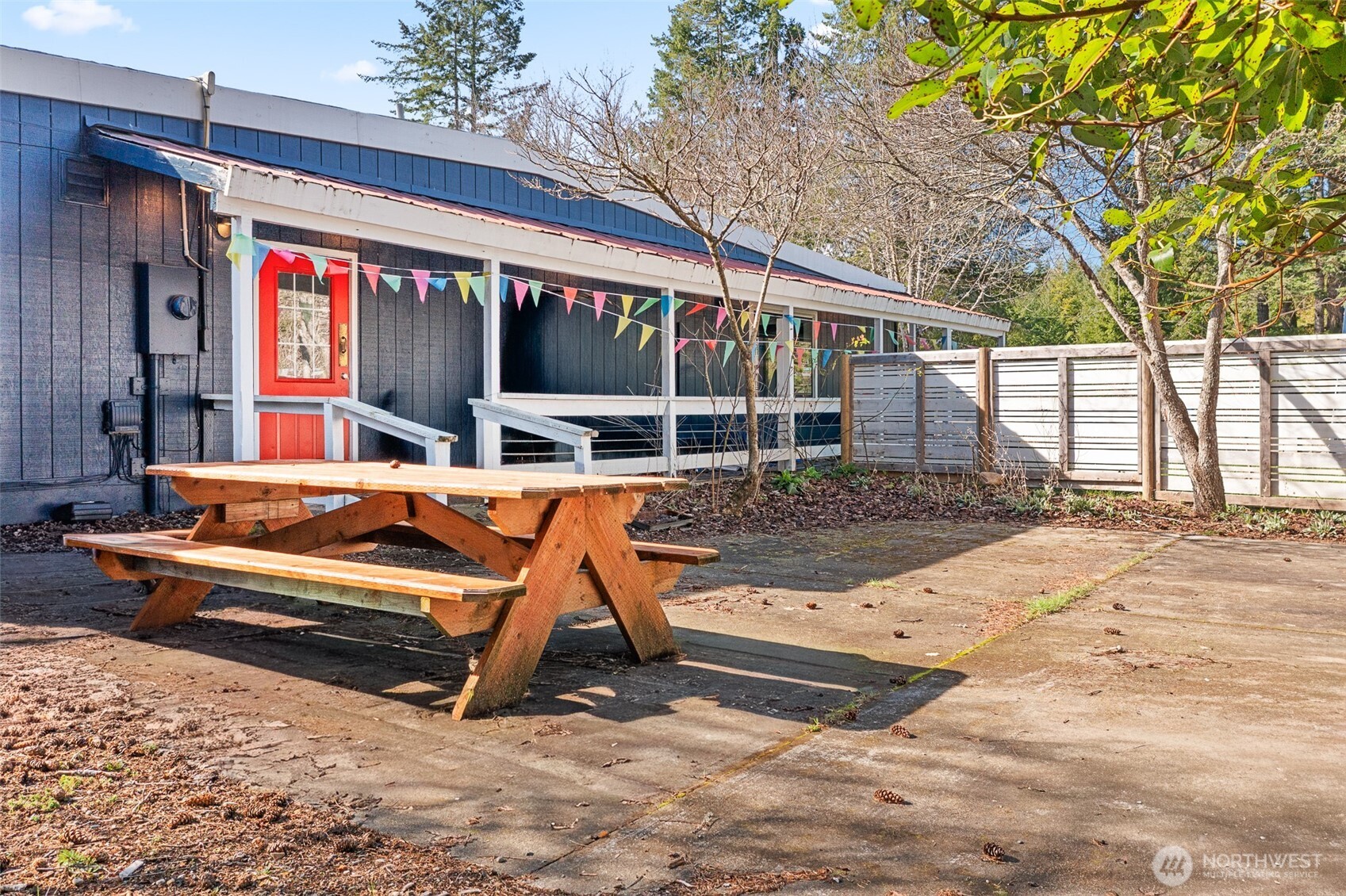 2810 E Spencer Lake Road , Shelton, WA 98584