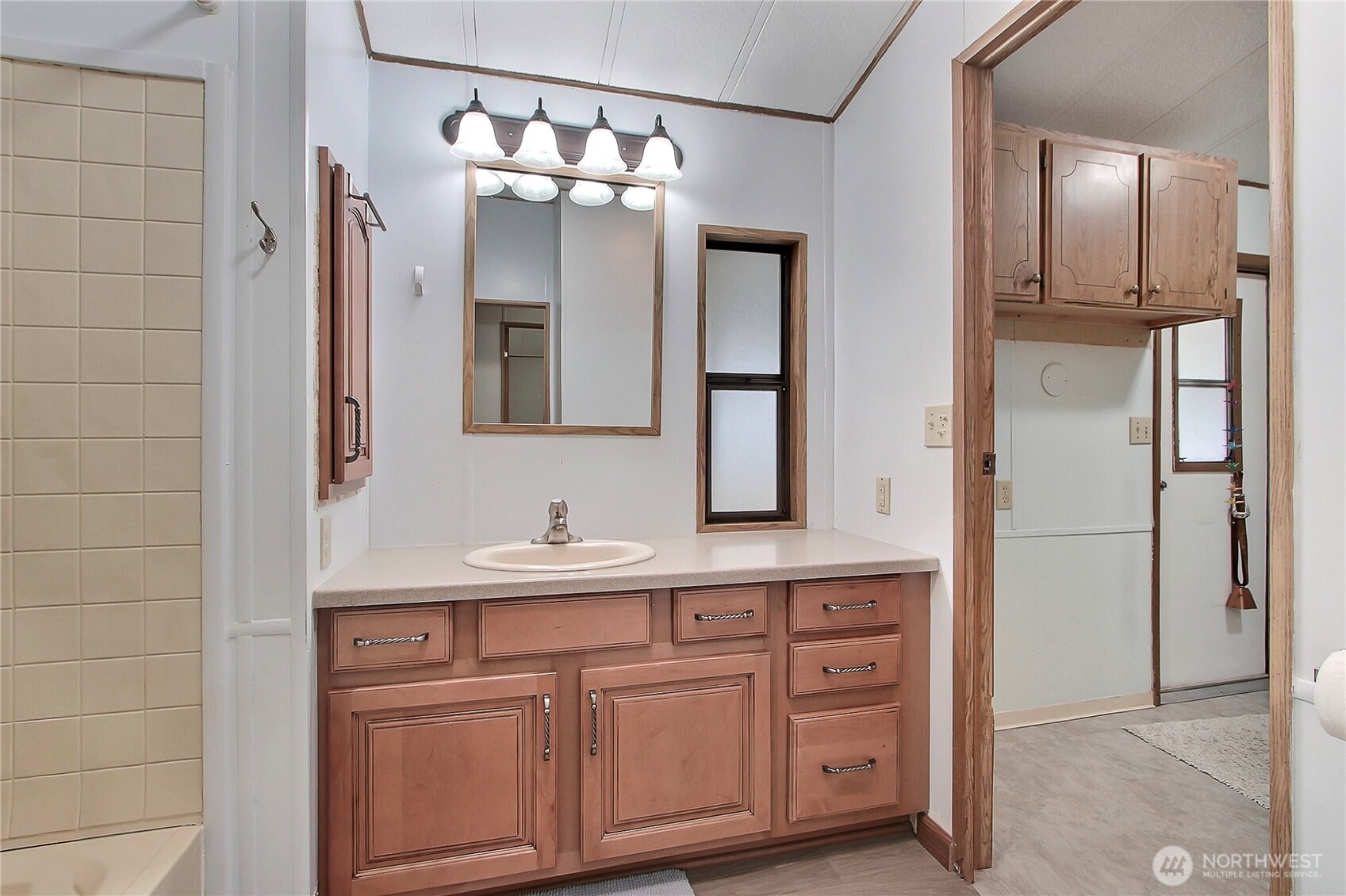 2309 Alonda Lane NE, Olympia, WA 98516-3765