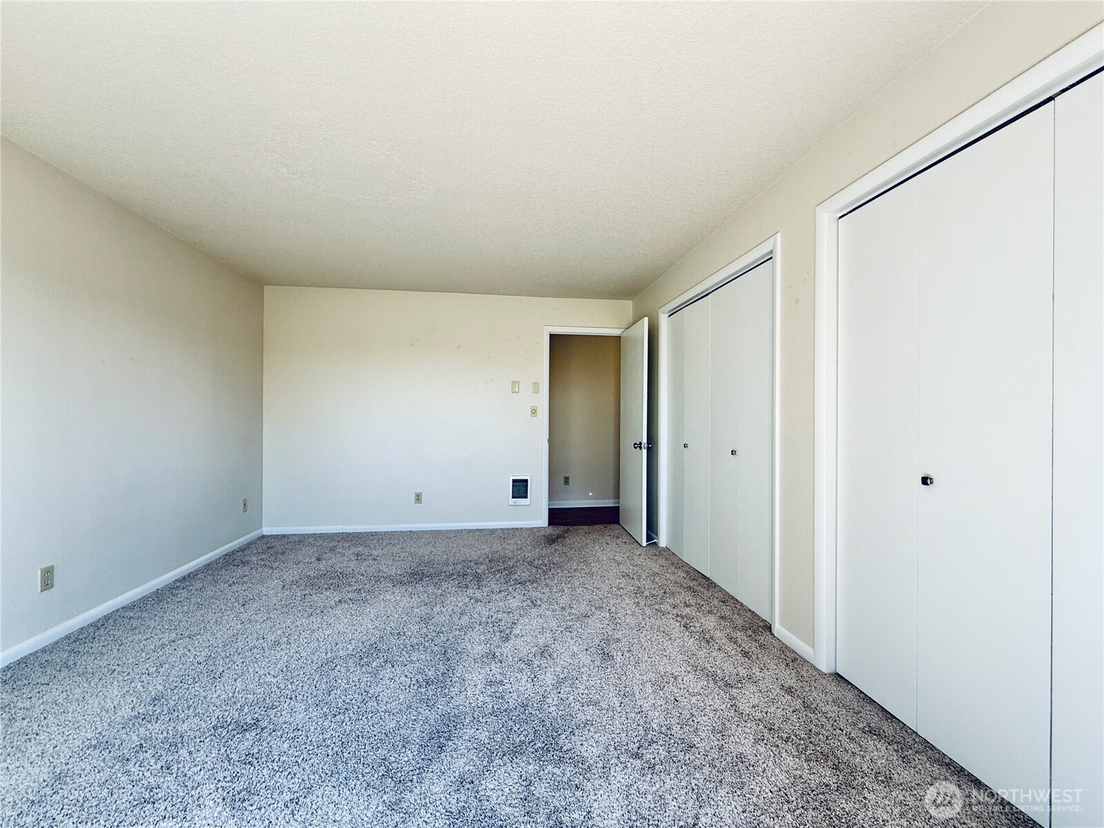 743 Marine View Drive #8, Longview, WA 98632