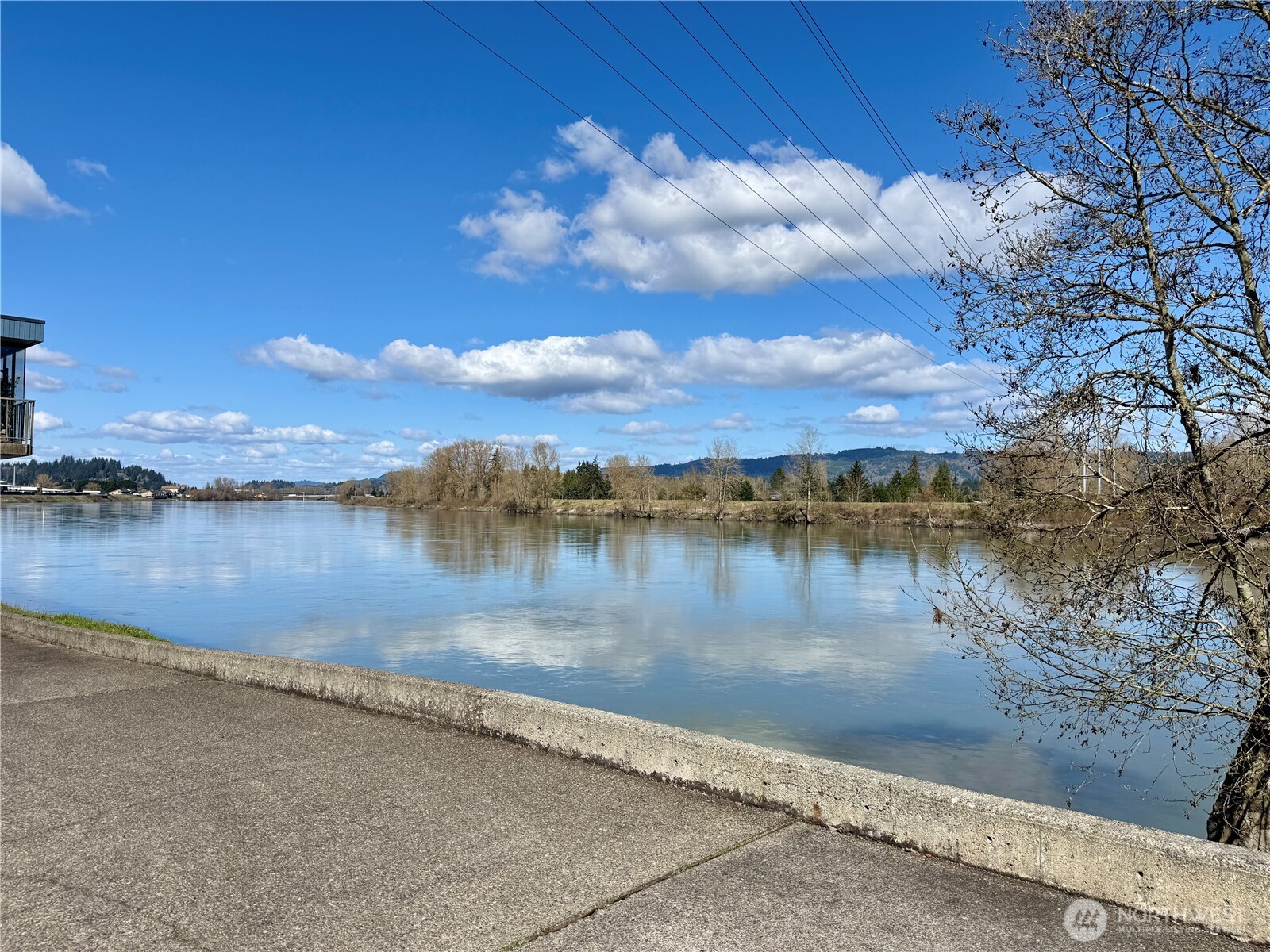 743 Marine View Drive #8, Longview, WA 98632