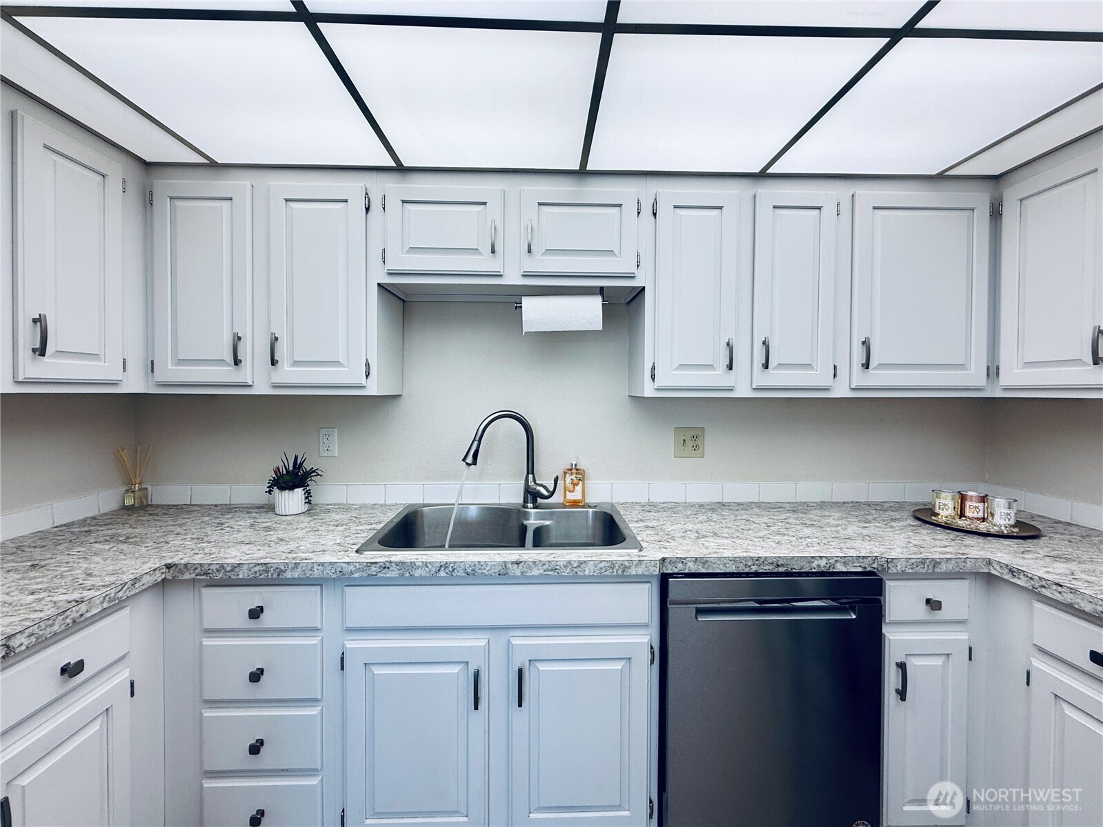 743 Marine View Drive #8, Longview, WA 98632